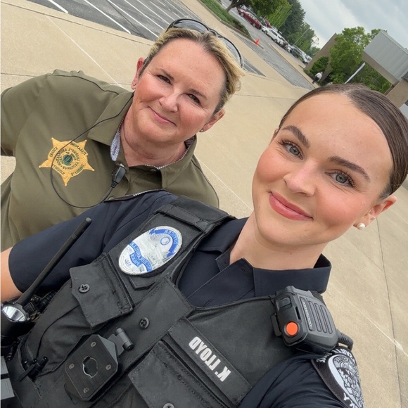 ABOUT ME 💙 - Picture 3 of 3